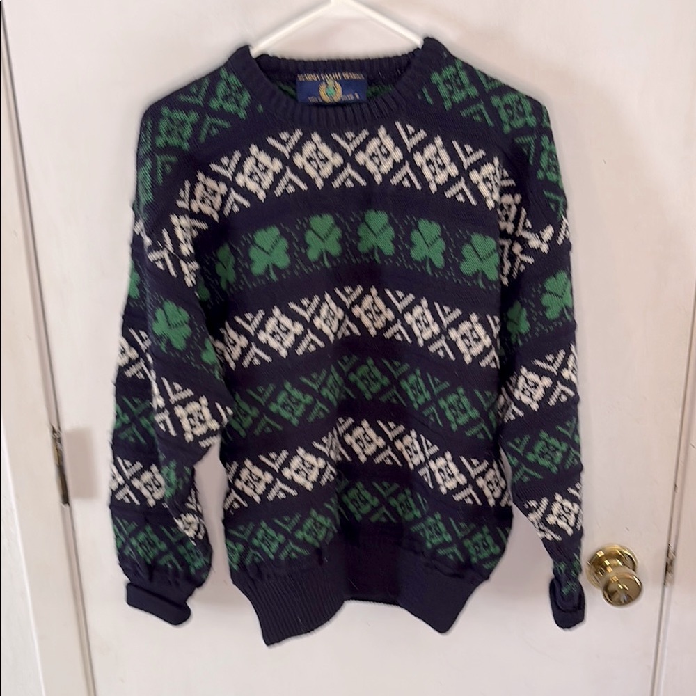 Blarney Castle Designs navy wool Irish crewneck sweater with shamrocks Size S